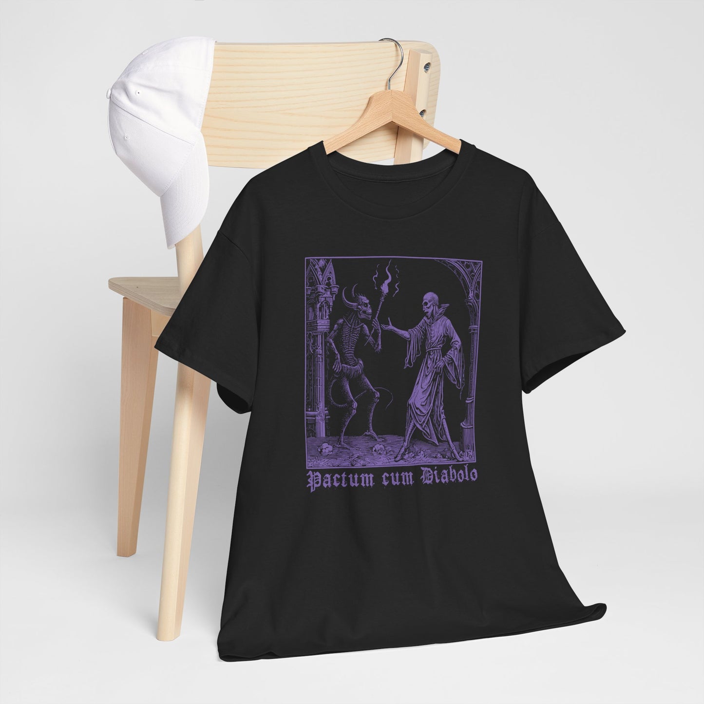 Unisex T-shirt Pactum cum Diabolo in Purple
