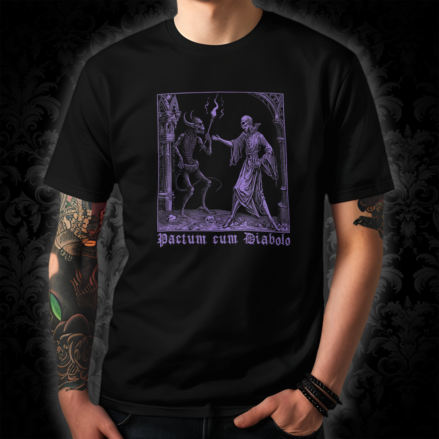 Unisex T-shirt Pactum cum Diabolo in Purple
