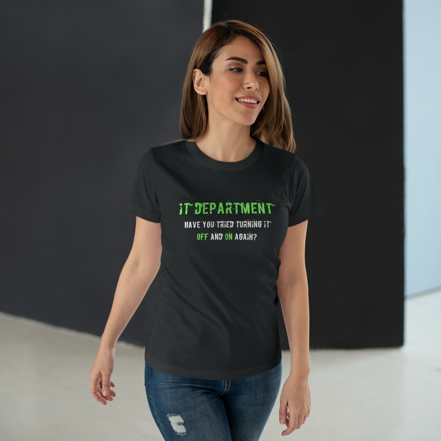 Women's T-shirt IT Support