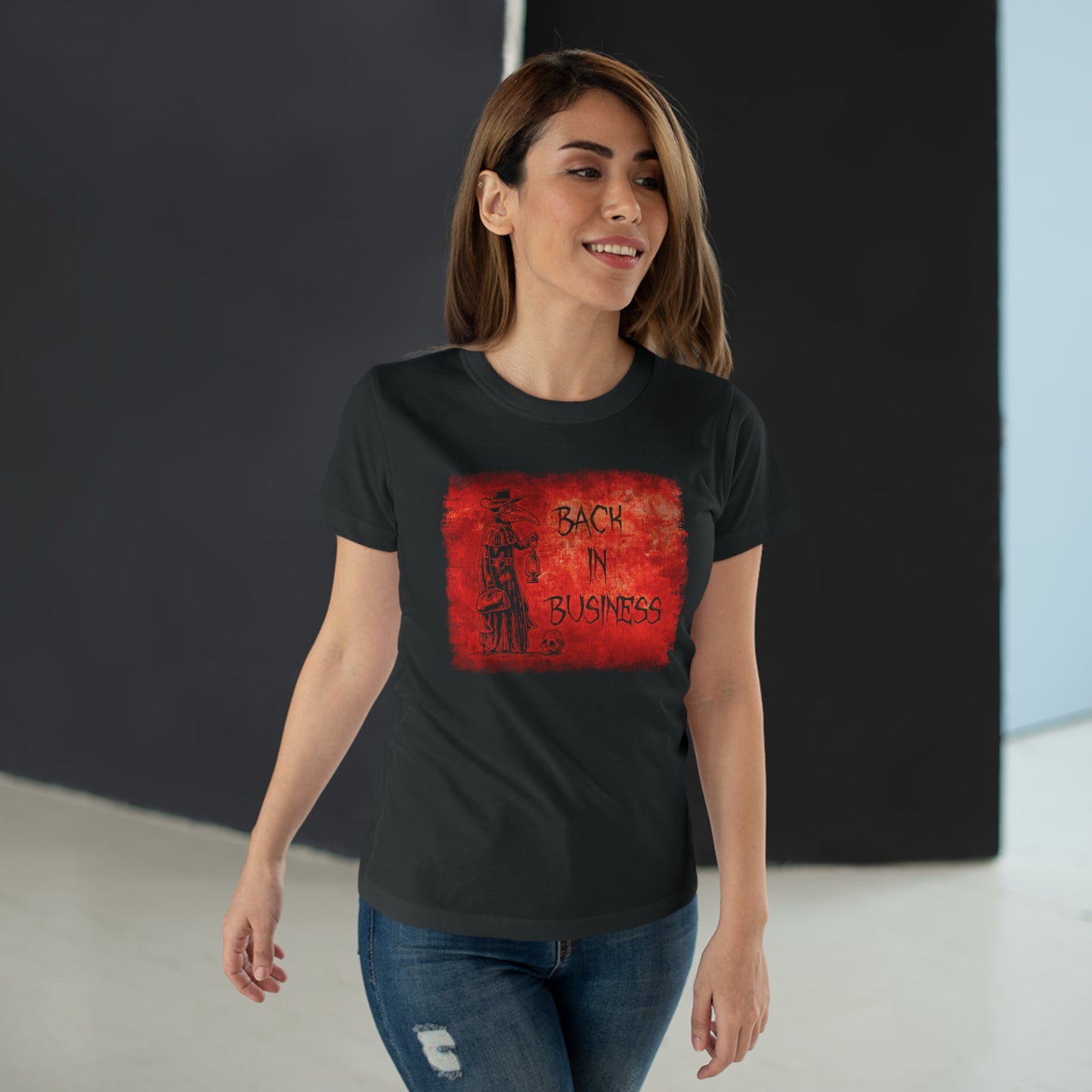 Women's T-shirt Back in Business in Red