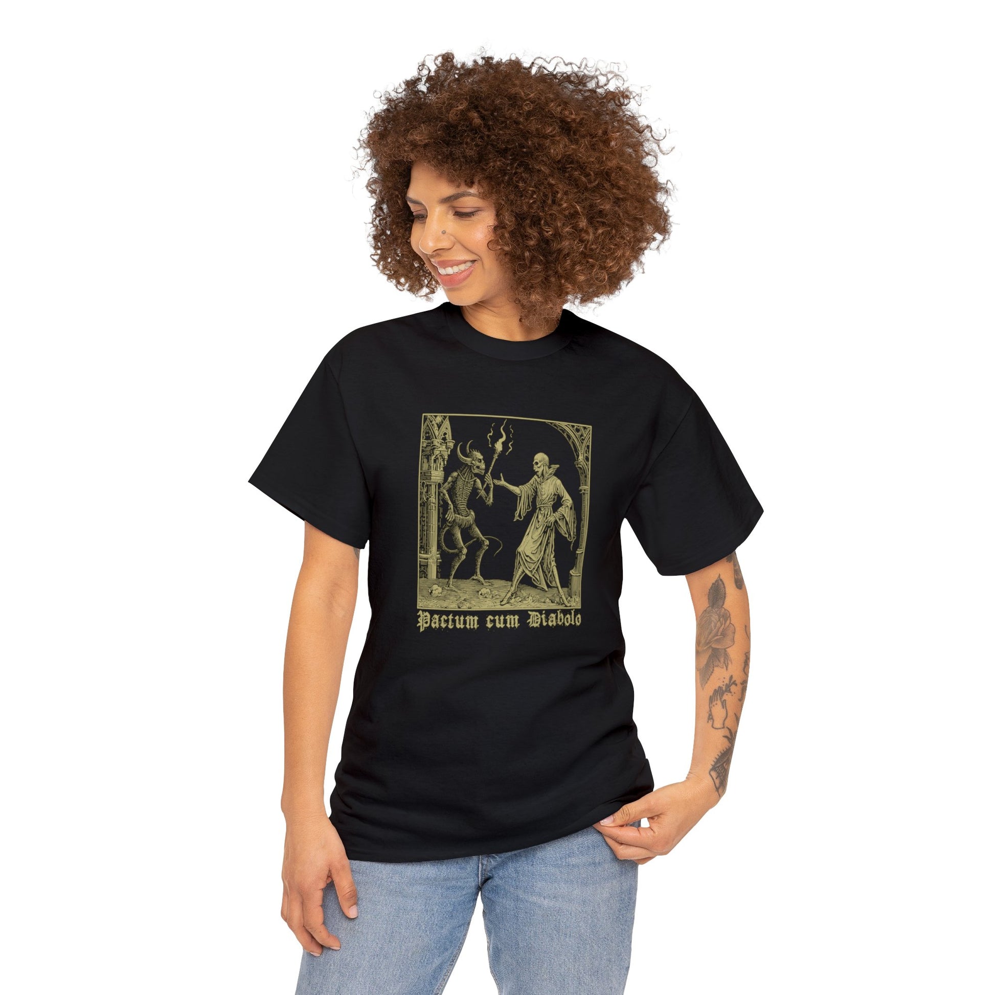 Unisex T-shirt Pactum cum Diabolo in Beige - Frogos Design