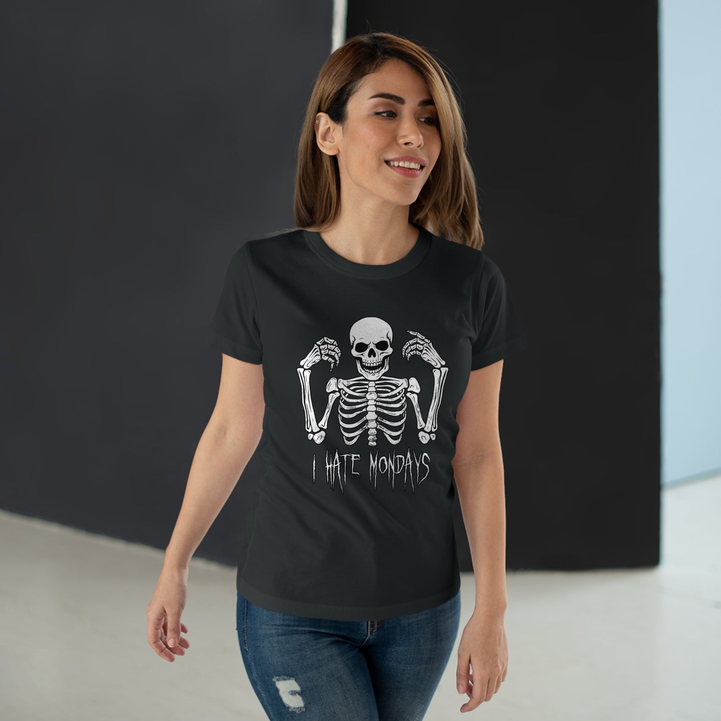 Women's T-shirt Skelly Hates Mondays