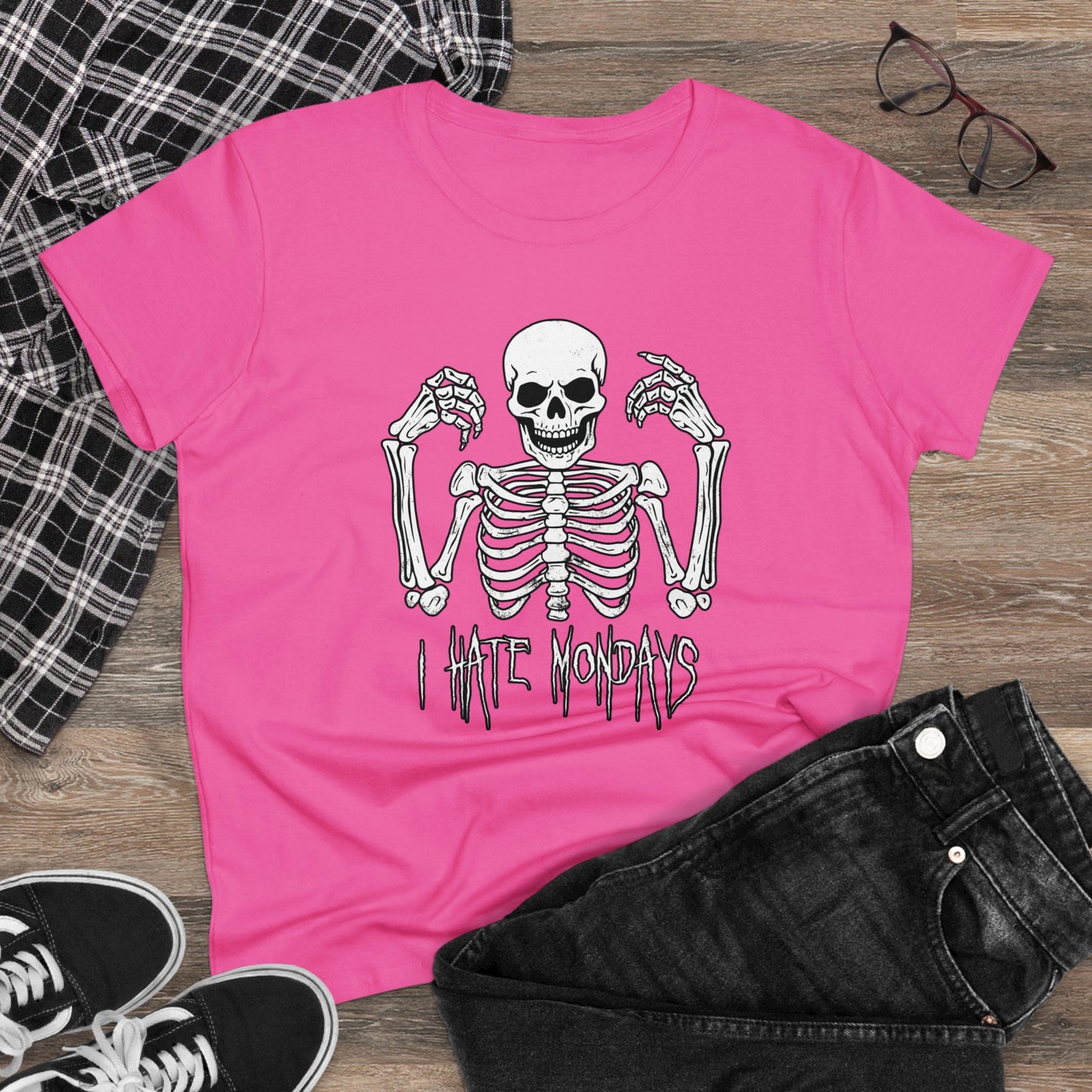 Women's T-shirt Skelly Hates Mondays - Frogos Design