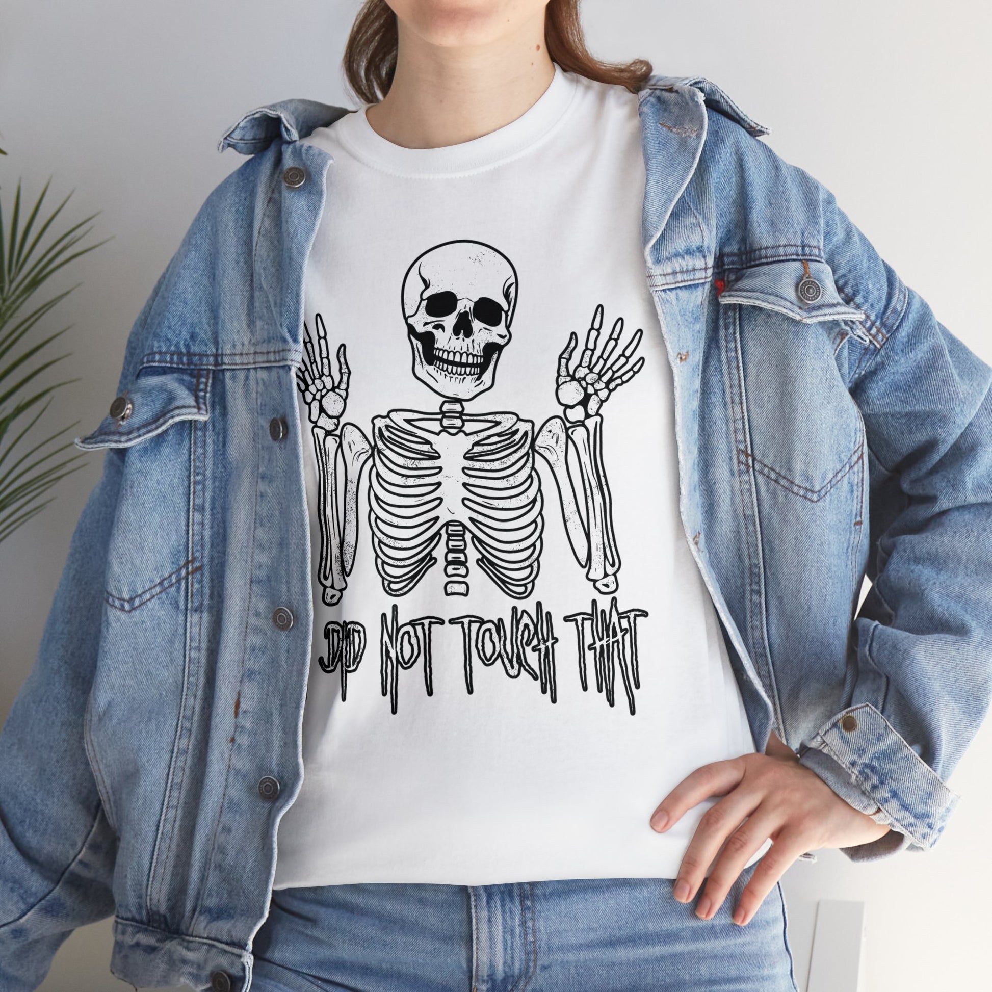 Unisex T-shirt Skelly did not touch that - Frogos Design