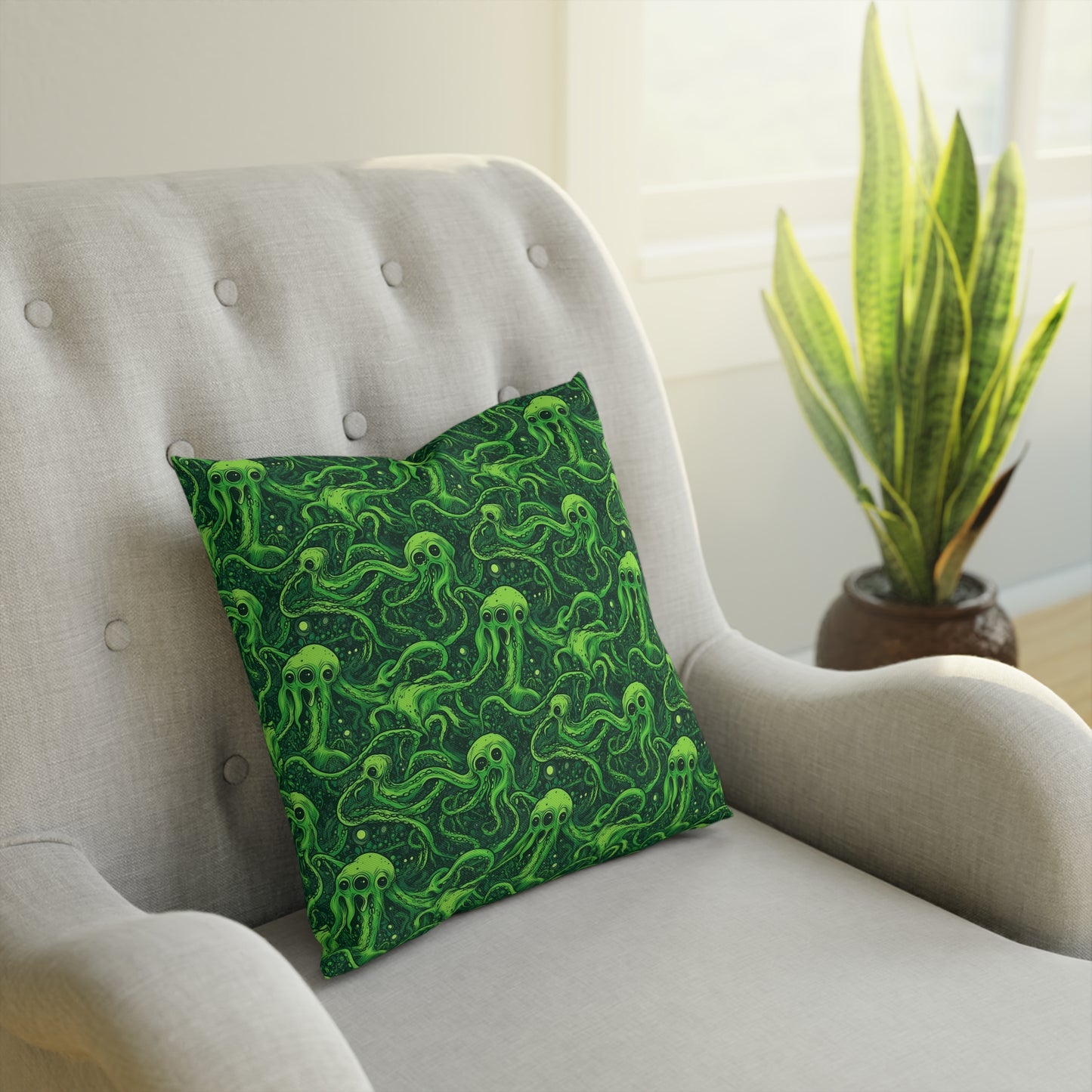 Cushions Greeny Tentacles Horror - Frogos Design