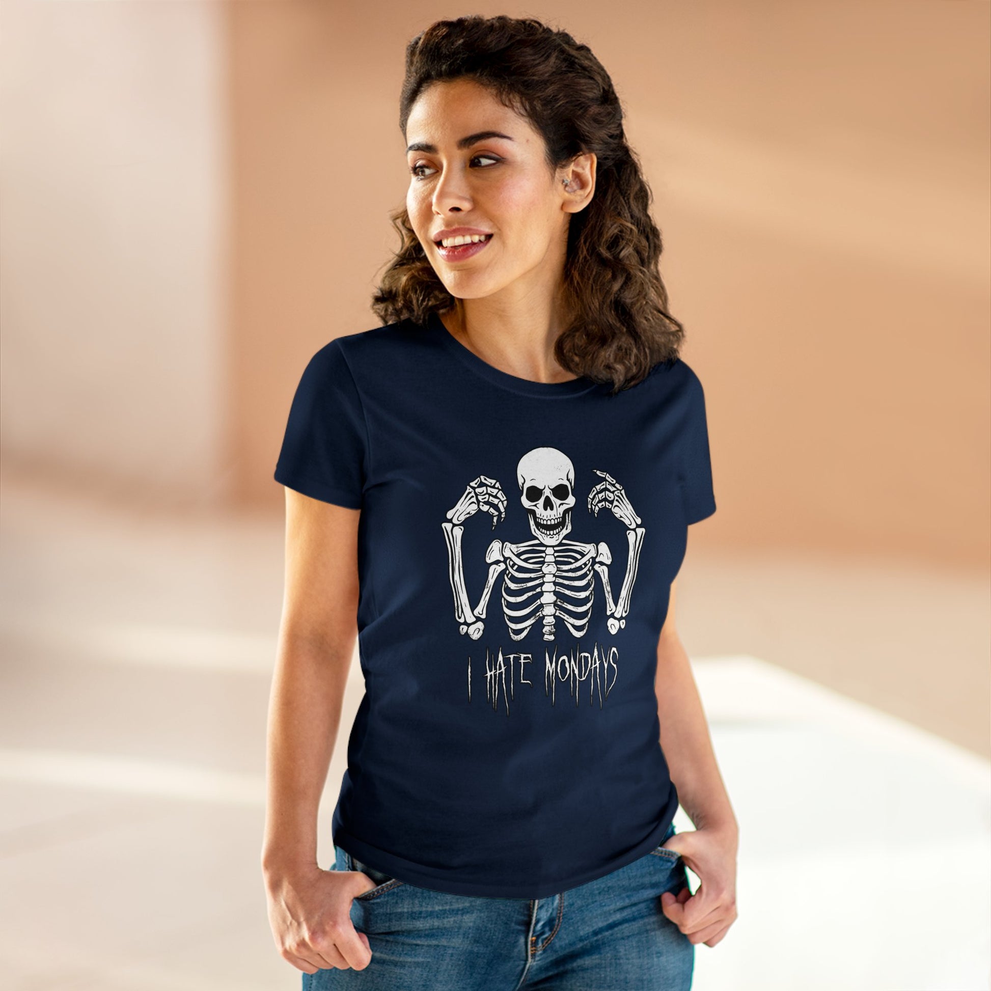 Women's T-shirt Skelly Hates Mondays - Frogos Design