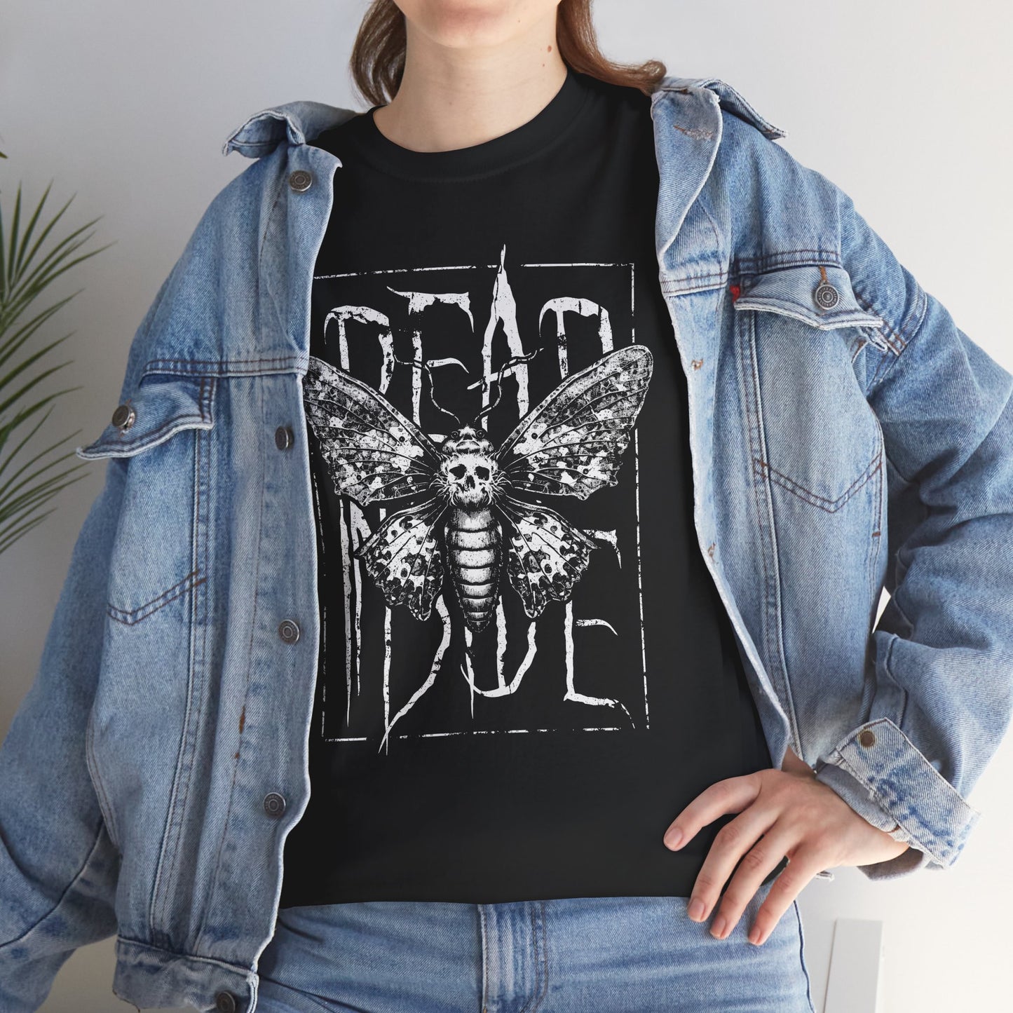 Unisex T-shirt Dead inside in white