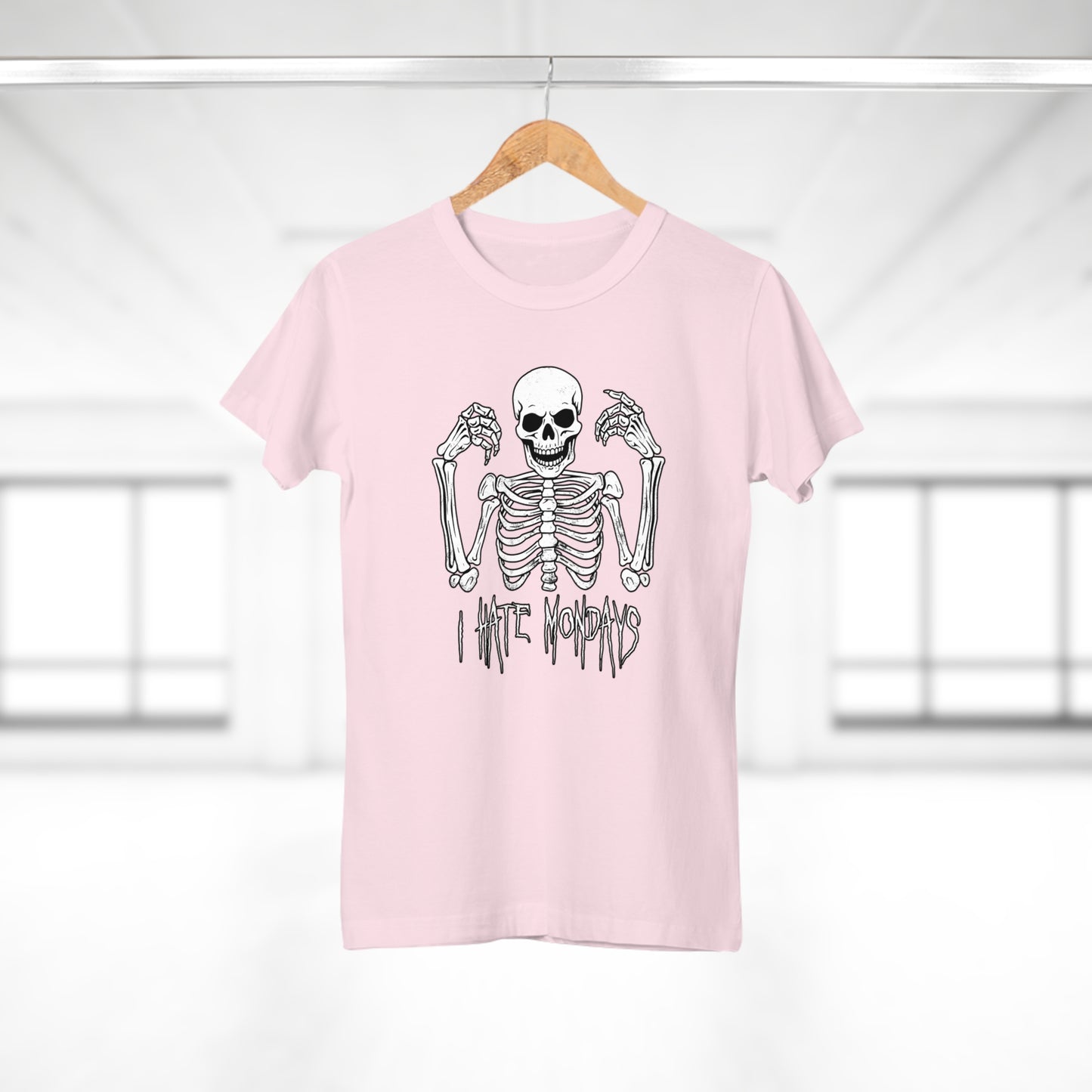 Women's T-shirt Skelly Hates Mondays